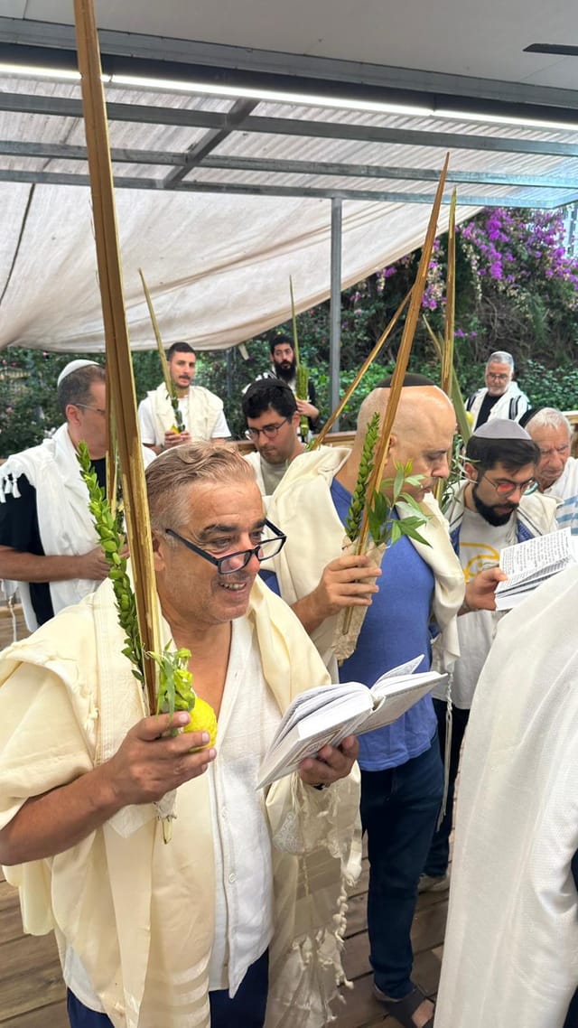 סוכות